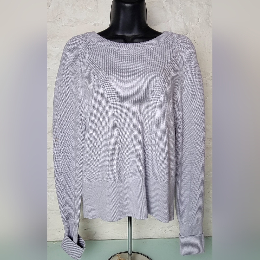 Banana Republic Light Gray Cropped Crew Neck Merino Wool Sweater